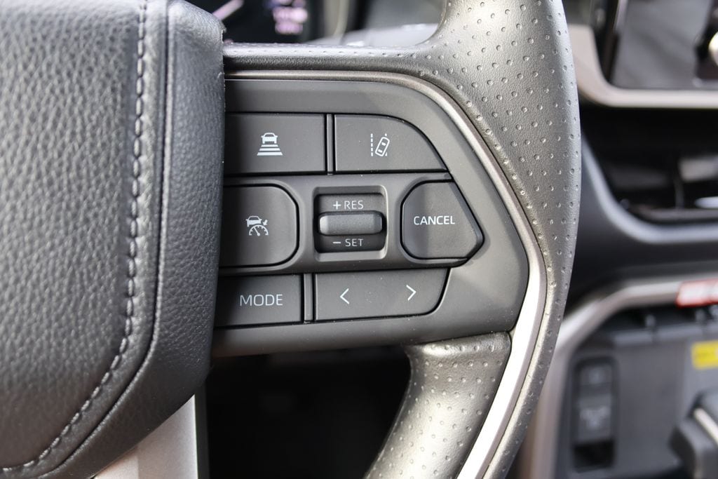 2025 Toyota Tundra SR5 - Photo 11