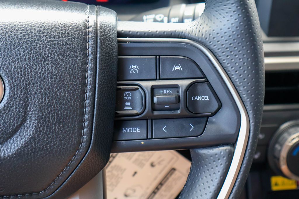 2026 Toyota 4Runner TRD Sport - Photo 14