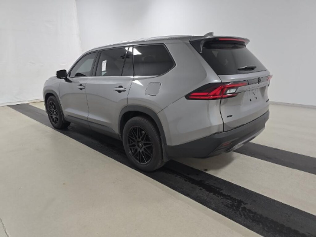 Used 2026 Toyota Grand Highlander LE SUV