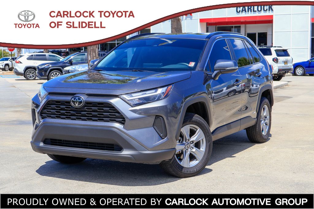 2025 Toyota RAV4 Hybrid XLE