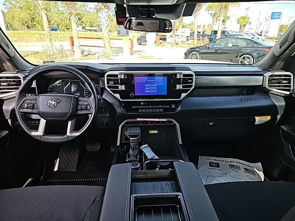 2025 Toyota Tundra SR5 - Photo 12