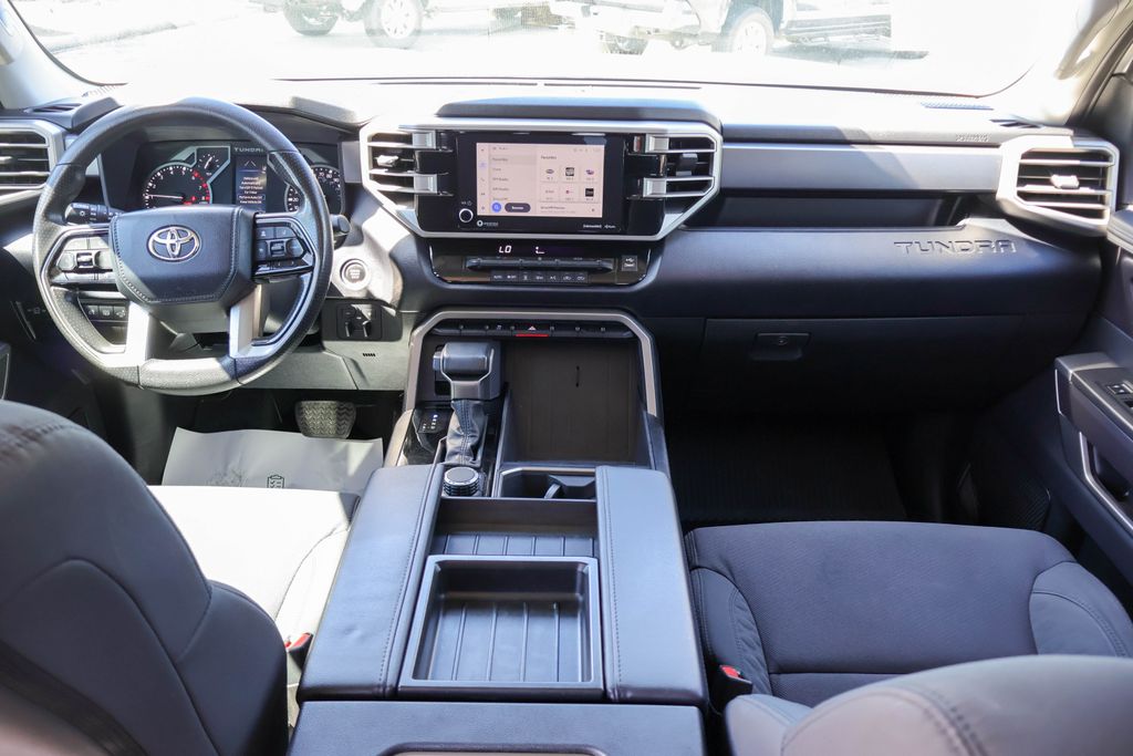 2023 Toyota Tundra SR5 - Photo 7