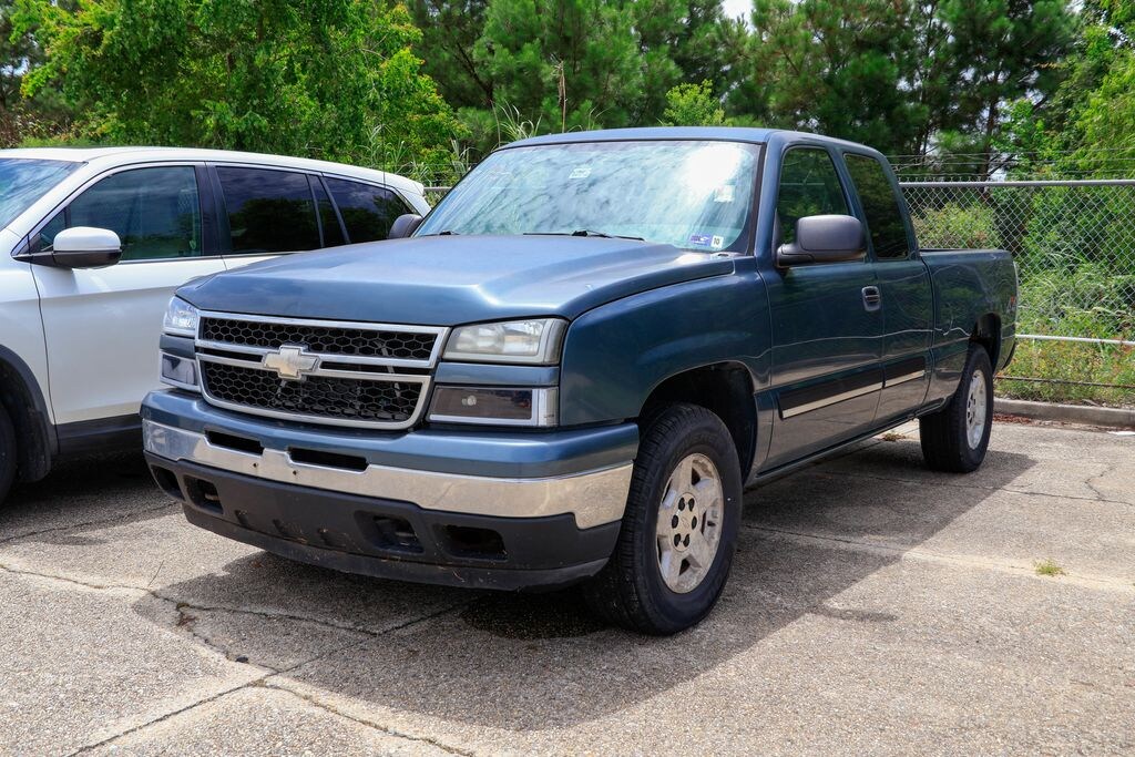 Used 2007 Chevrolet Silverado 1500 Classic Truck Extended Cab