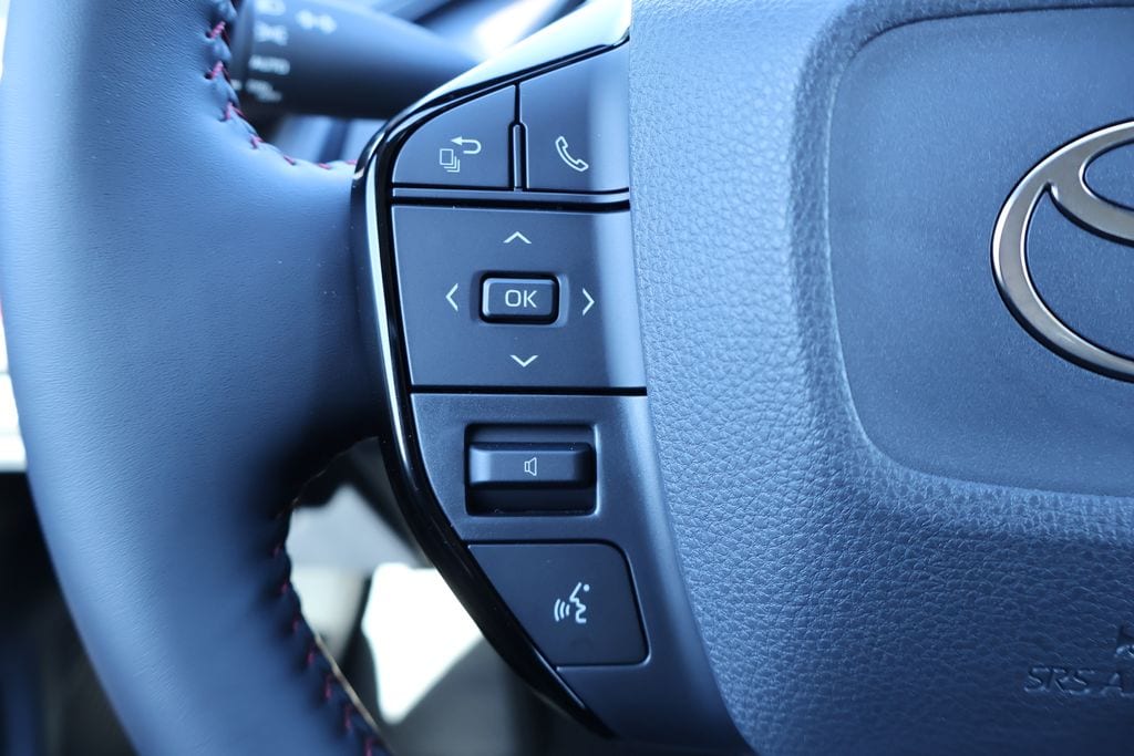 2026 Toyota Prius Plug-in Hybrid XSE Premium - Photo 10
