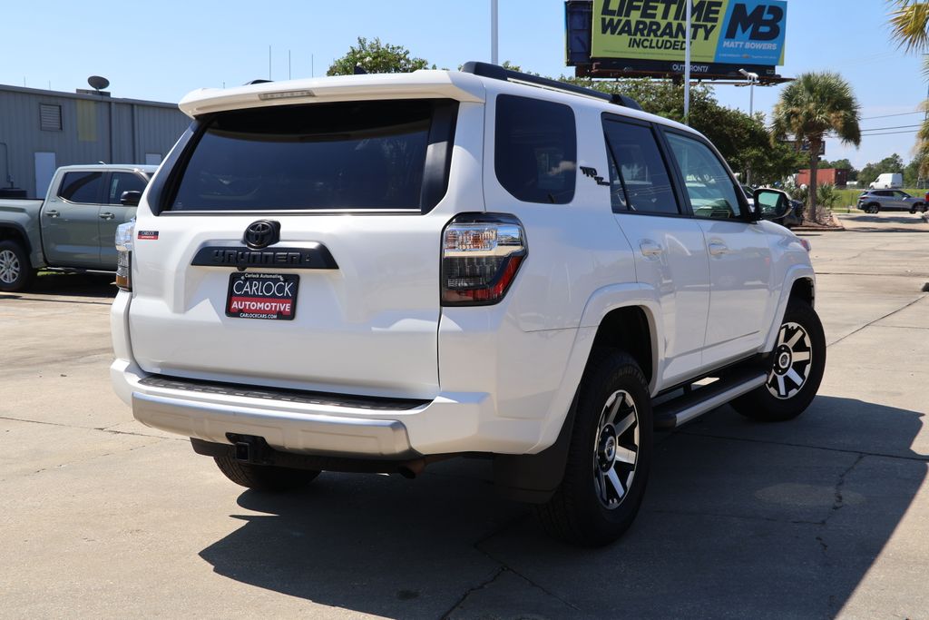 2023 Toyota 4Runner TRD Off-Road Premium photo 2