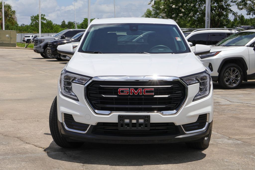 2024 GMC Terrain SLE - Photo 25