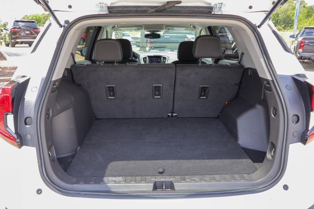 2024 GMC Terrain SLE - Photo 27