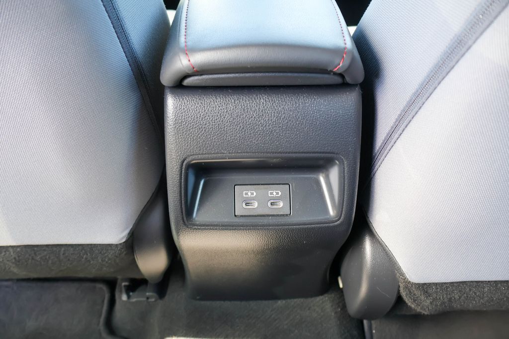 2023 Toyota Corolla SE - Photo 20