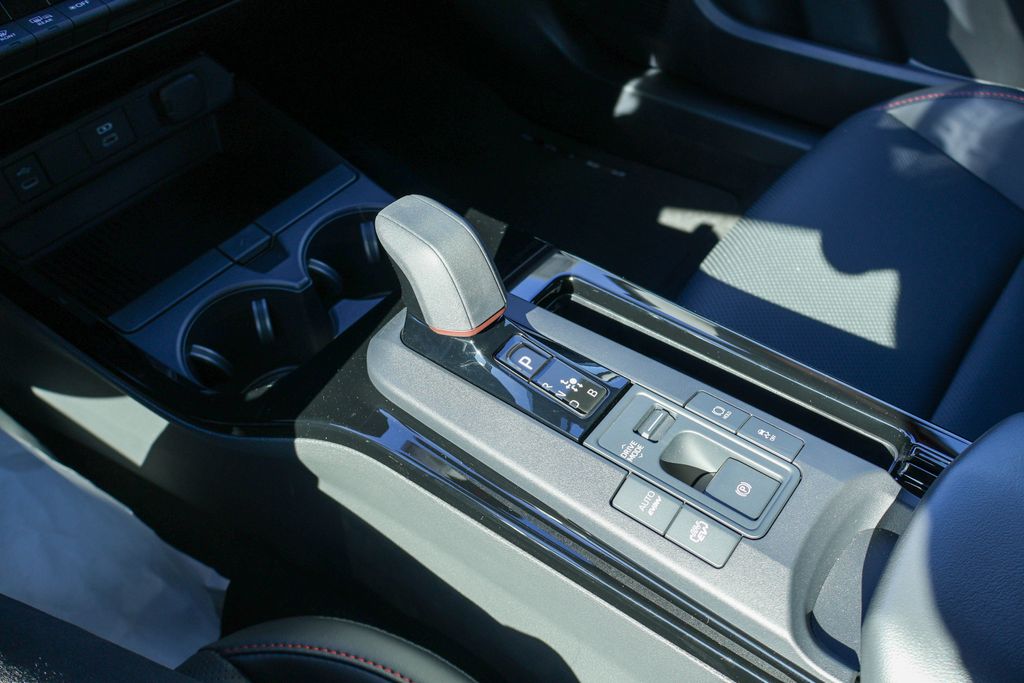 2026 Toyota Prius Plug-in Hybrid XSE - Photo 13