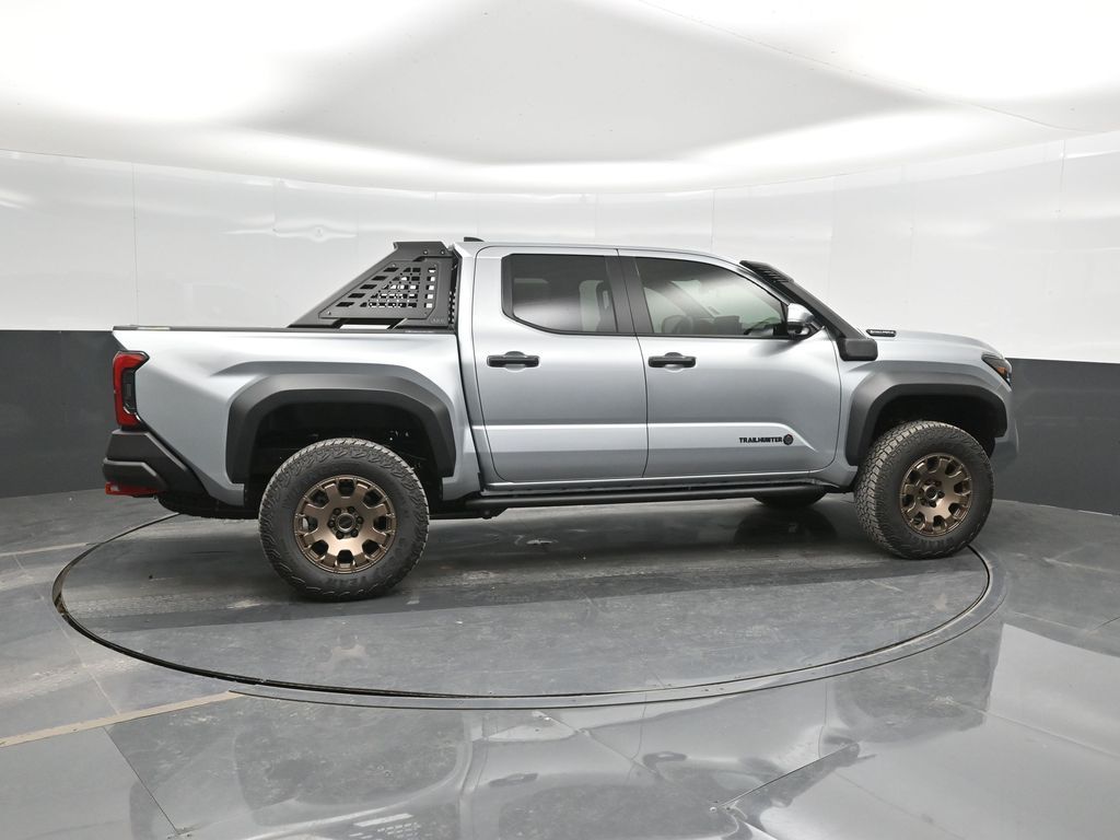 2025 Toyota Tacoma Trailhunter 4x4 Double Cab photo 3