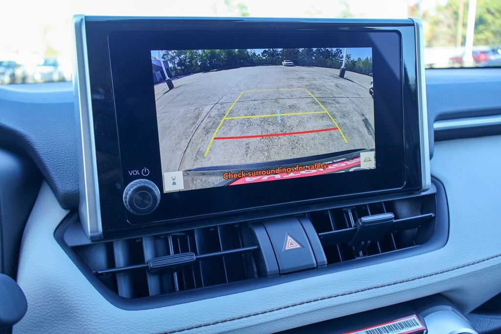 New 2025 Toyota RAV4 XLE XLE FWD SUV