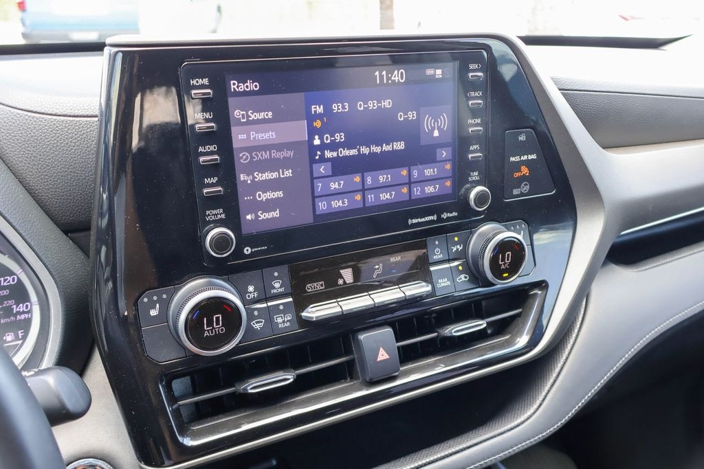 Used 2022 Toyota Highlander XLE SUV
