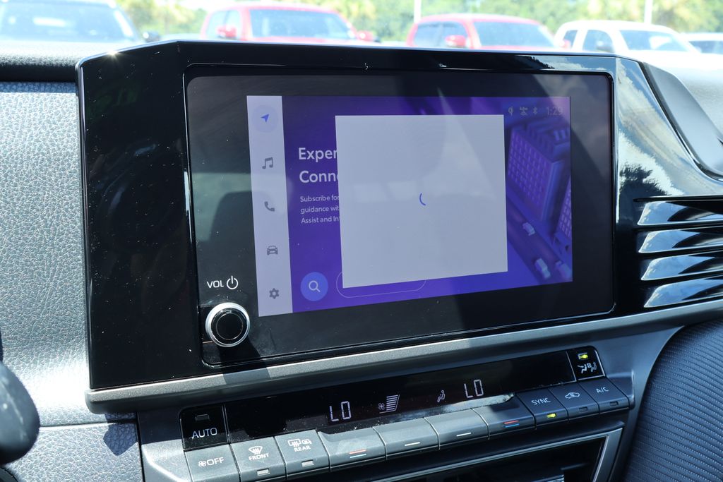 2025 Toyota Camry XLE photo 3