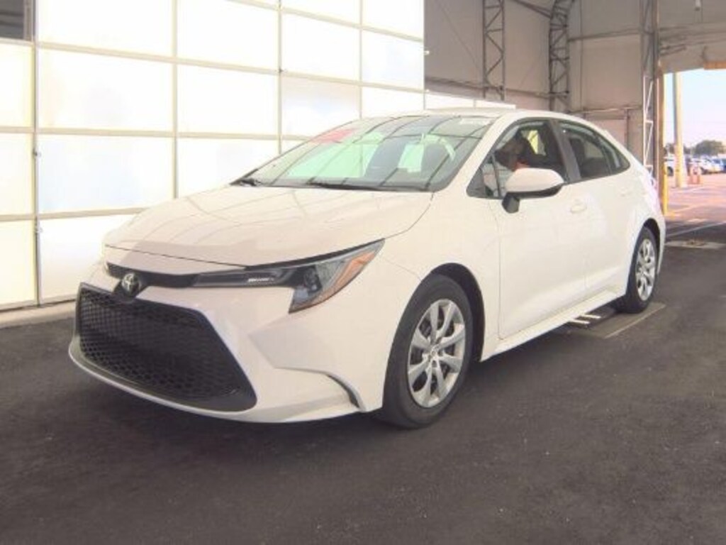 Used 2022 Toyota Corolla LE Sedan