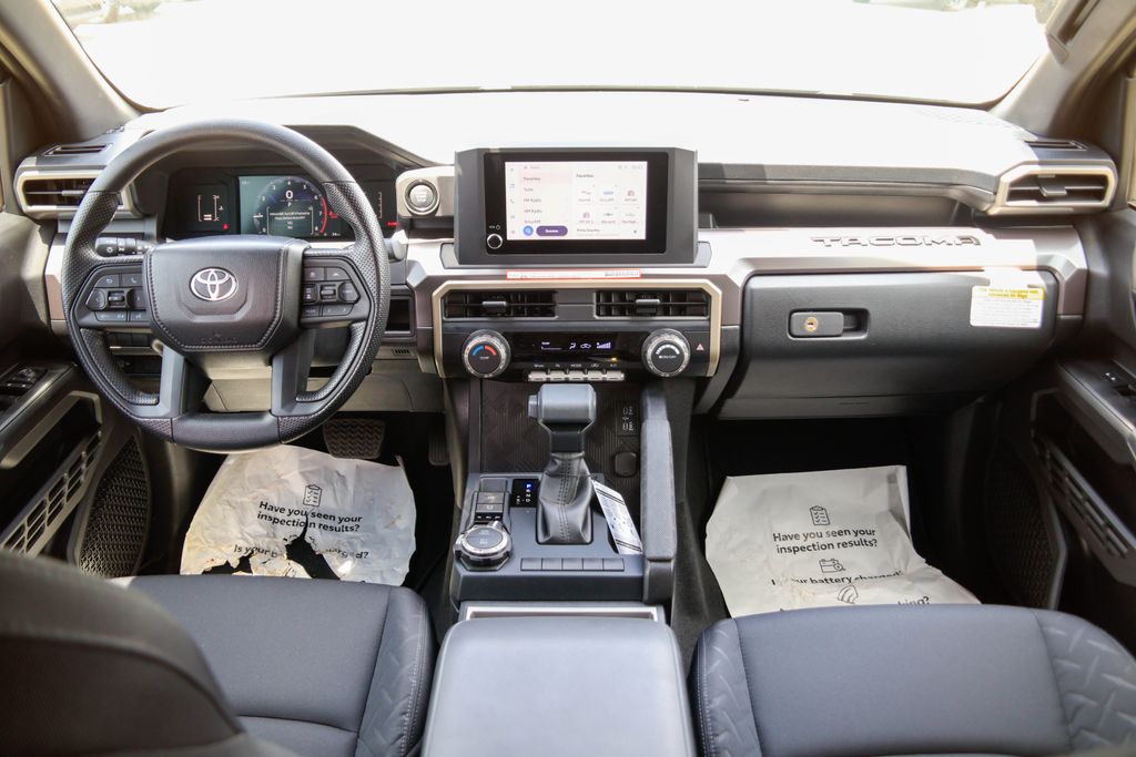 2026 Toyota Tacoma SR5 - Photo 6