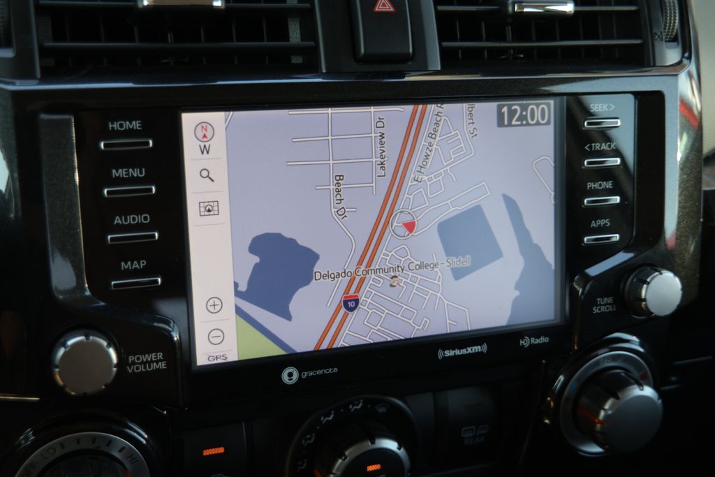 2023 Toyota 4Runner TRD Off-Road Premium photo 3