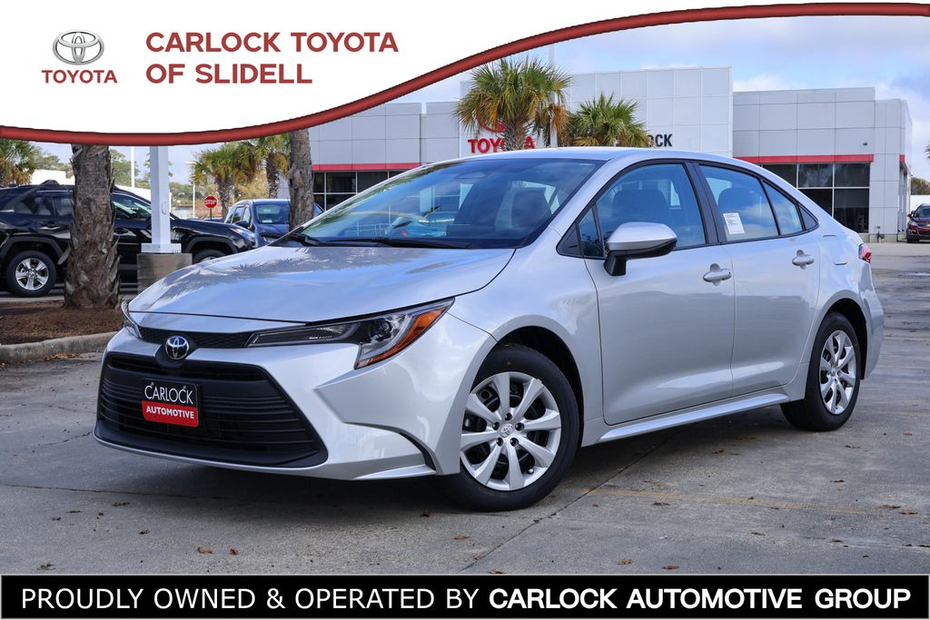 2026 Toyota Corolla LE's photo