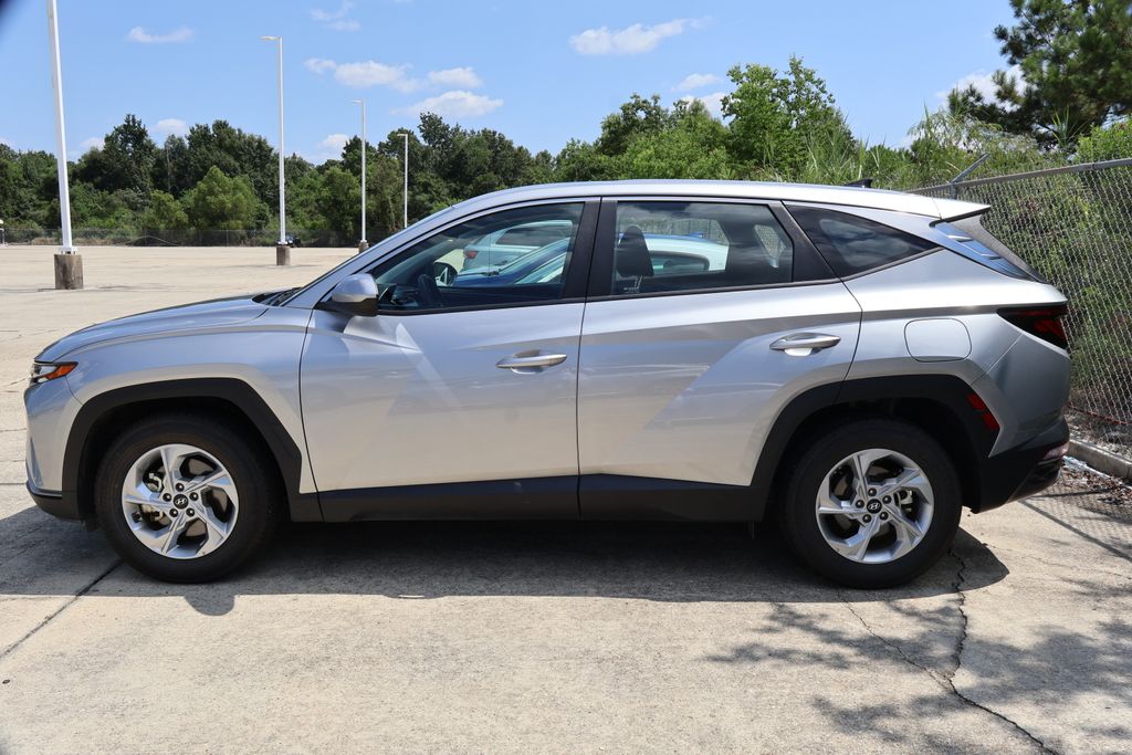 2024 Hyundai Tucson SE photo 3