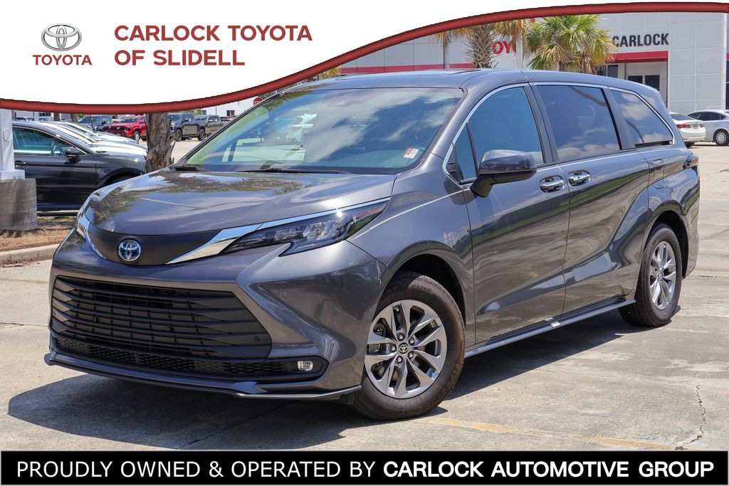 Used 2025 Toyota Sienna XLE 8 Passenger Van Passenger Van