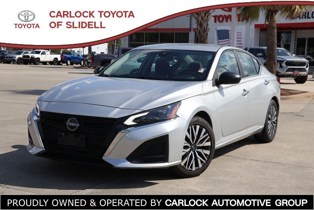 2024 Nissan Altima SV