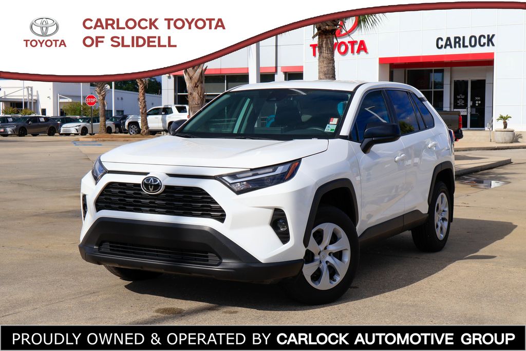 2025 Toyota RAV4 LE