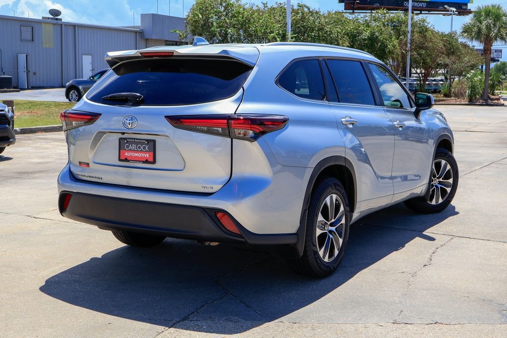 Used 2024 Toyota Highlander XLE SUV