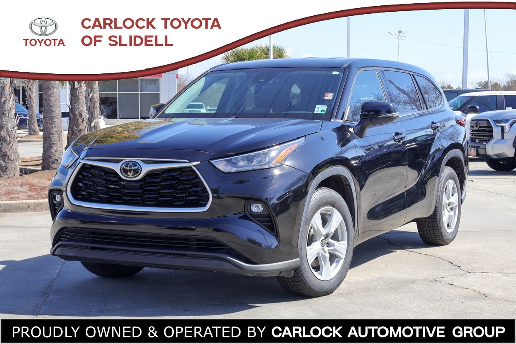 2020 Toyota Highlander LE