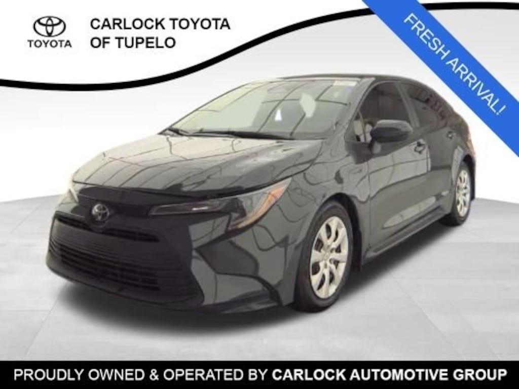 Used 2025 Toyota Corolla LE Sedan