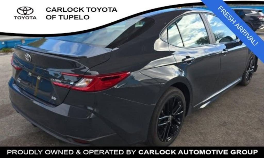 Used 2025 Toyota Camry SE Sedan