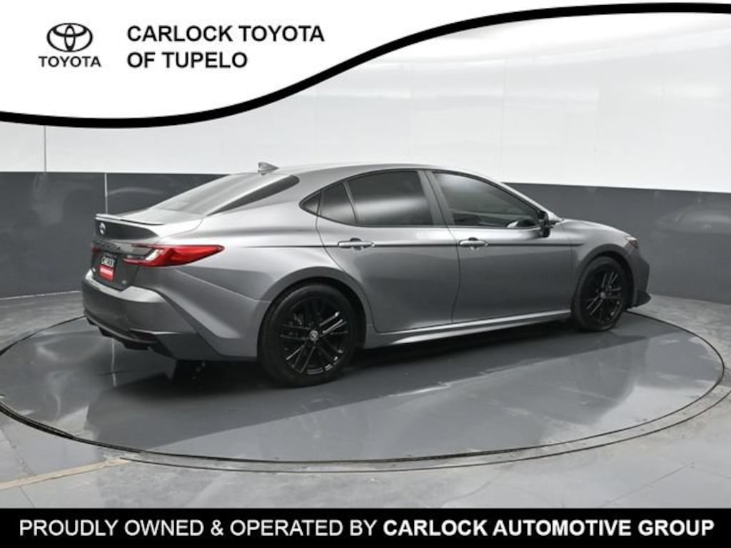 Used 2025 Toyota Camry SE Sedan