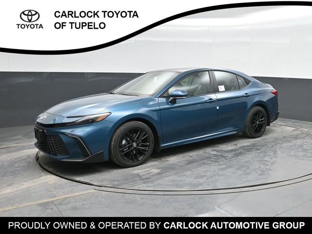 2026 Toyota Camry SE's photo