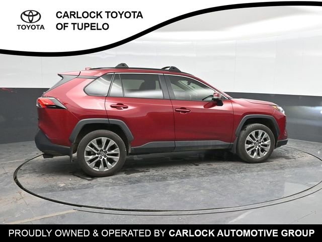 2024 Toyota RAV4 XLE Premium photo 3