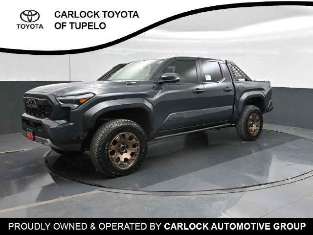 2026 Toyota Tacoma i-FORCE MAX Trailhunter 4X4 DOUBLE CAB HV