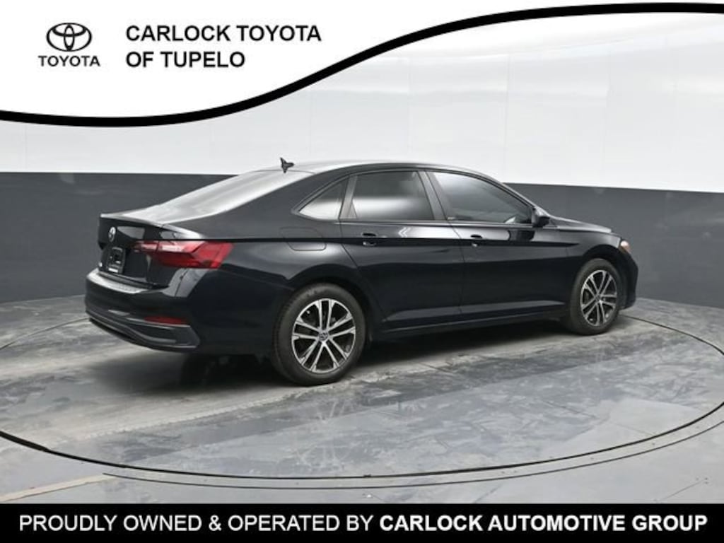 Used 2024 Volkswagen Jetta 1.5T Sport Sedan