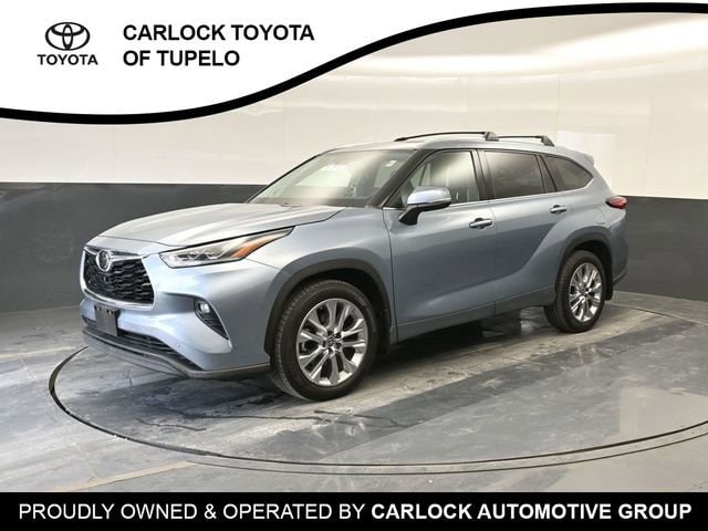 2021 Toyota Highlander Limited's photo