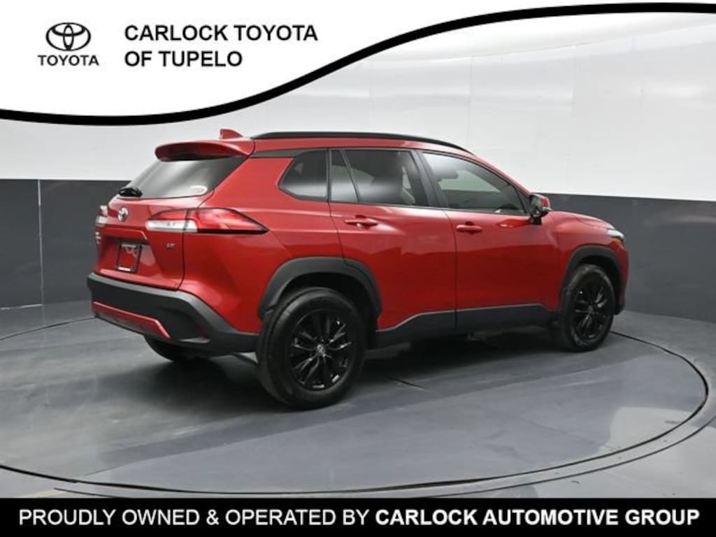Used 2024 Toyota Corolla Cross LE SUV