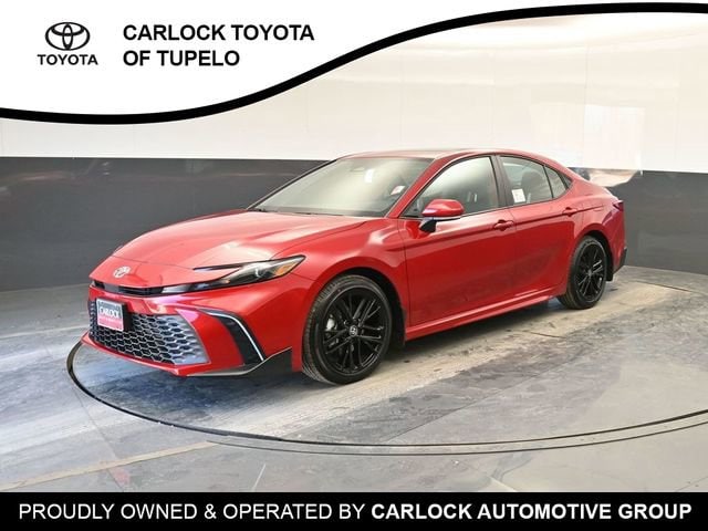 2026 Toyota Camry SE's photo
