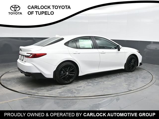 2026 Toyota Camry SE photo 2