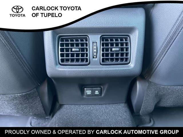 2026 Toyota Camry SE - Photo 28