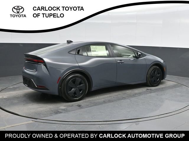 2026 Toyota Prius LE photo 2