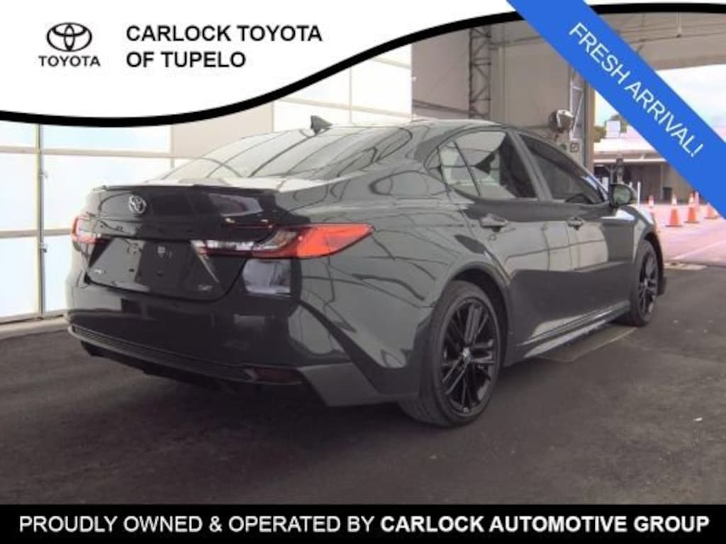 Used 2025 Toyota Camry SE Sedan