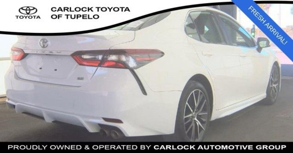 Used 2023 Toyota Camry SE Sedan
