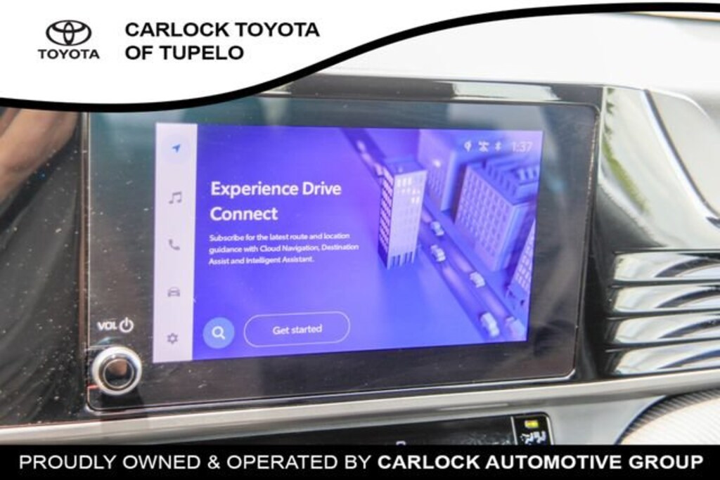 Used 2025 Toyota Camry SE Sedan