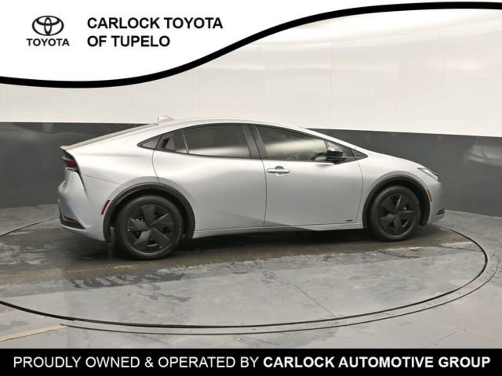 Used 2024 Toyota Prius XLE Hatchback