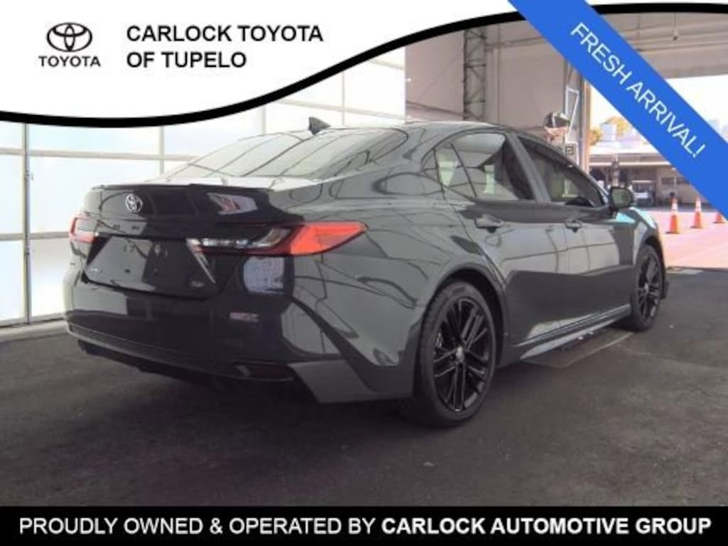 Used 2025 Toyota Camry SE Sedan