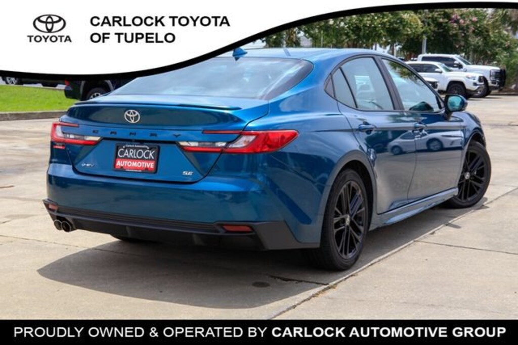 Used 2025 Toyota Camry SE Sedan