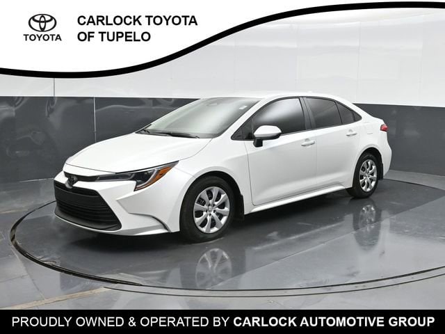 2026 Toyota Corolla LE CVT's photo