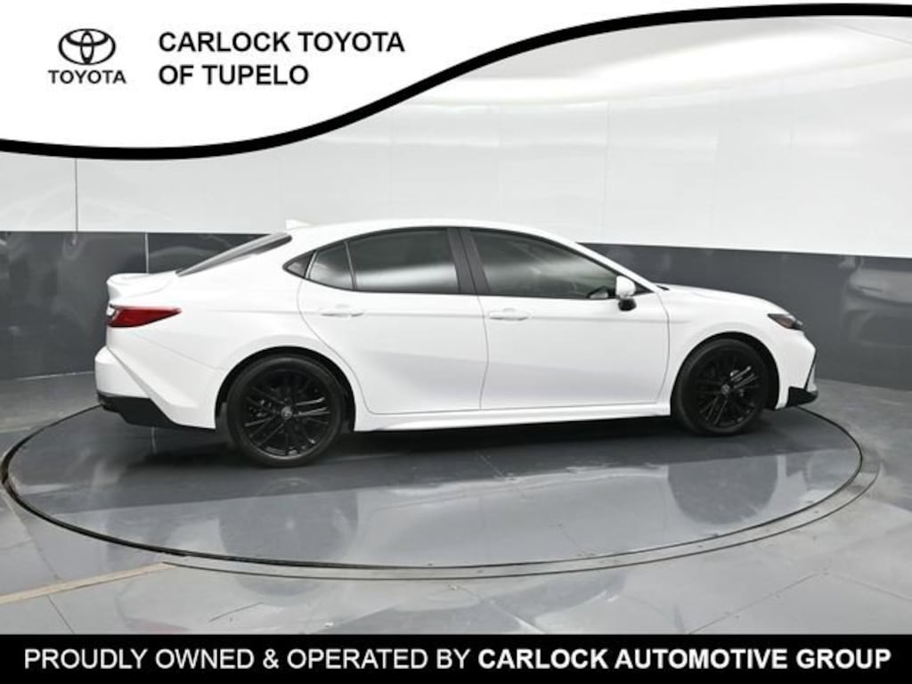 Used 2026 Toyota Camry SE Sedan