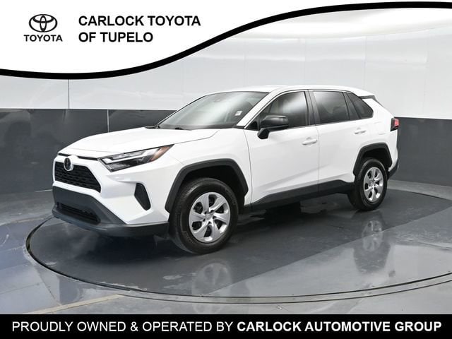 2024 Toyota RAV4 LE FWD's photo