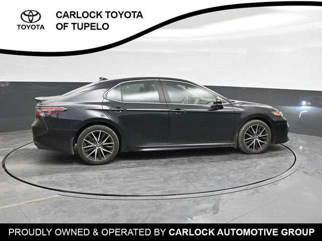 2023 Toyota Camry SE photo 3